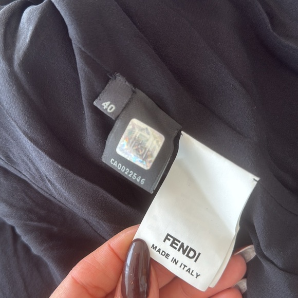 Beautiful Fendi jacket - Picture 3 of 6